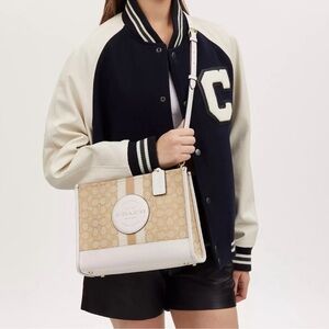 COACH like new Dempsey Carryall In Signature Jacquard With Stripe